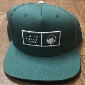 ☀️UNISEX GREEN LIQUID FORCE WAKE SNAPBACK☀️